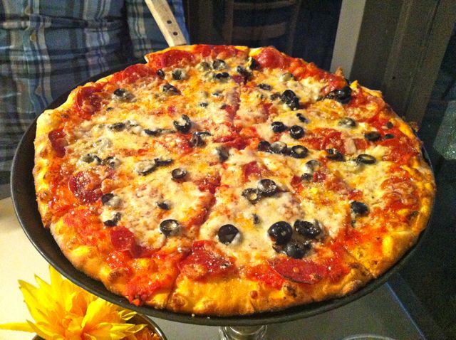 Aponte's Pizza Pepperoni & Olive