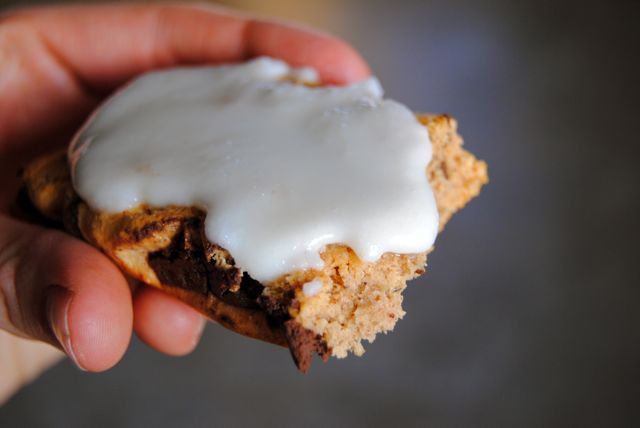 Cookie Dough Quest Bar with Coconut Butter