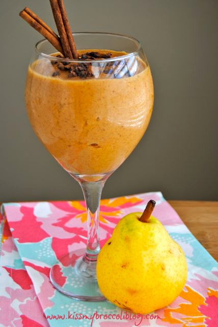 Pumpkin Pear Protein Smoothie - Pumped with protein, this sweet and spicy treat is for refueling during the busy holidays! Get the recipe at www.kissmybroccoliblog.com!