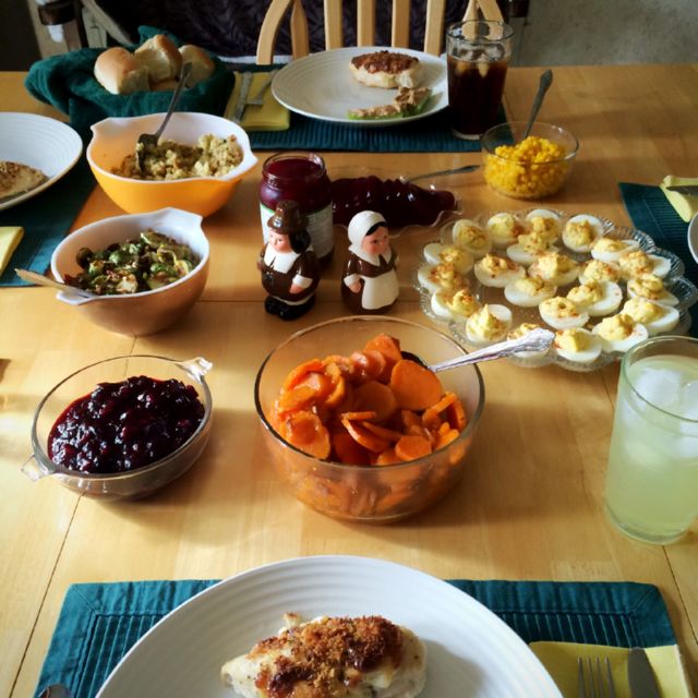 Thanksgiving Table 2014
